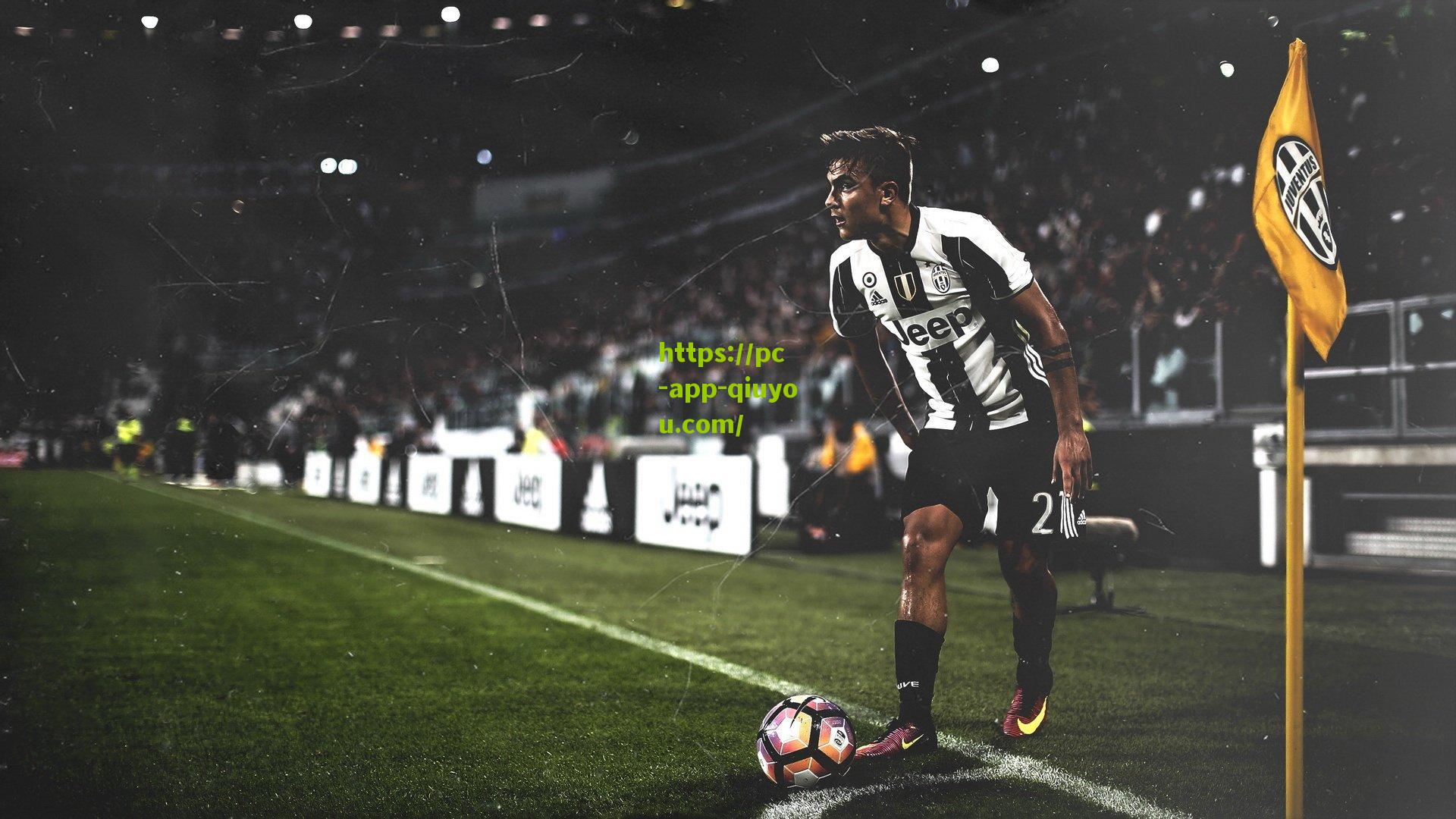 绿茵智慧教科书，卡瓦尼无球跑动诠释何为真正的用脑子踢球