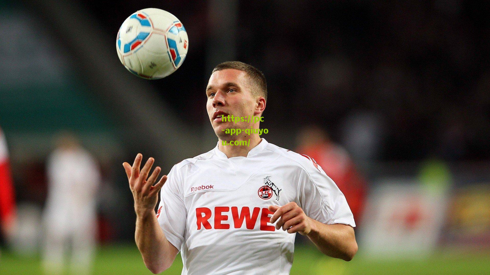 国足备战风云突变,里皮重启恒大帮核心阵容,阿联突请辞紧急回国引关注